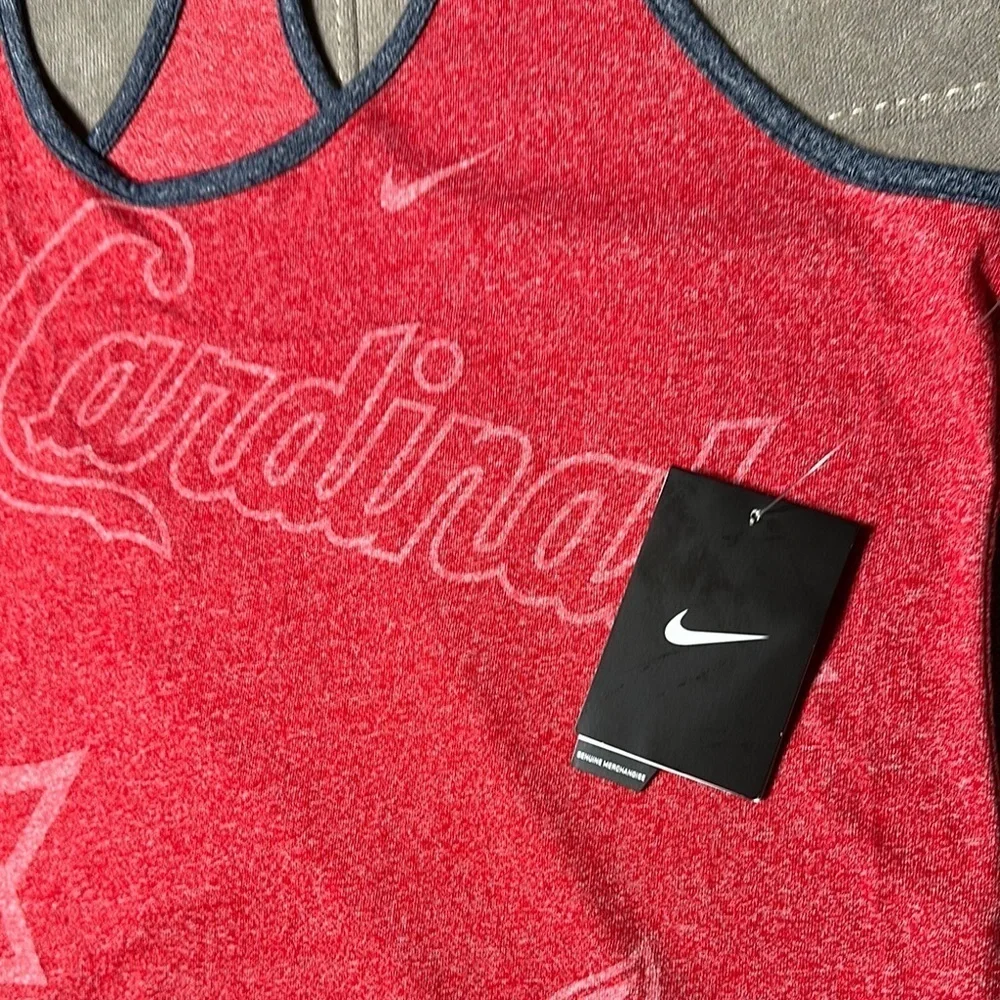 Nike Red and Pink Sleeveless Crop Tank Top